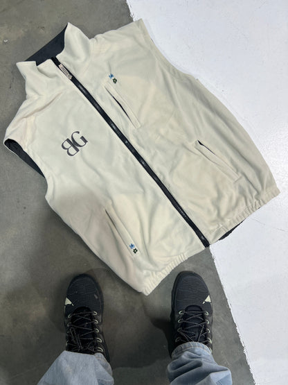 REVERSIBLE VEST